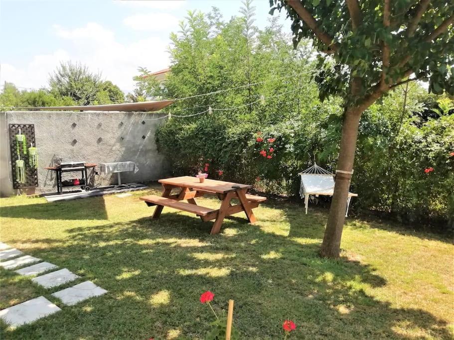 Chrysi Deppy'S House Κοντά Στα Λουτρά Πόζαρ 아파트 외부 사진